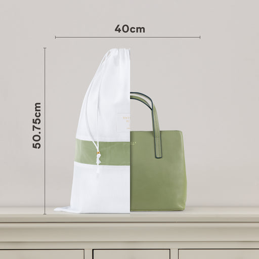 Custaway of a Hayden Hill Dust Bag with dimensions